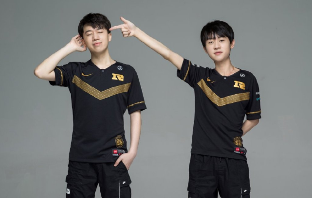 只有不断追 只有不断追