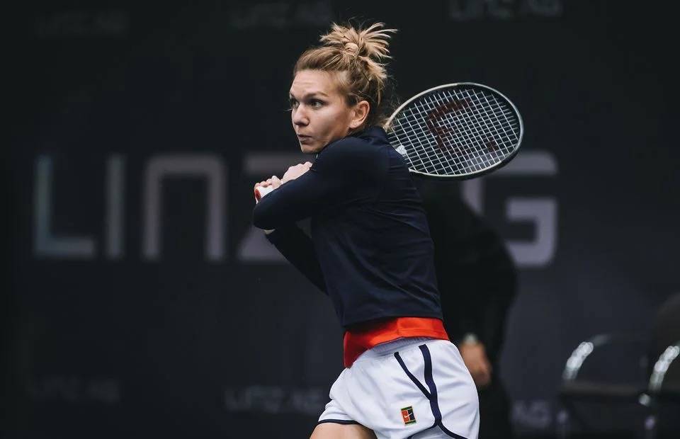 的替补内线 的替补内线