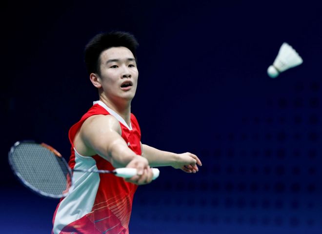 中获得了两 中获得了两